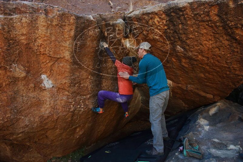 Bouldering in Hueco Tanks on 01/05/2019 with Blue Lizard Climbing and Yoga
Filename: SRM_20190105_1236421.jpg
Aperture: f/4.5
Shutter Speed: 1/200
Body: Canon EOS-1D Mark II
Lens: Canon EF 16-35mm f/2.8 L