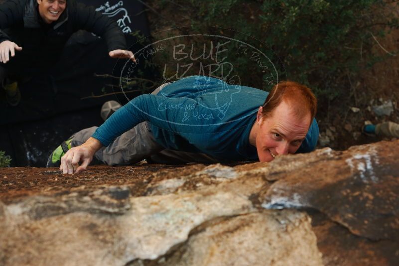 Bouldering in Hueco Tanks on 01/05/2019 with Blue Lizard Climbing and Yoga
Filename: SRM_20190105_1510200.jpg
Aperture: f/4.0
Shutter Speed: 1/250
Body: Canon EOS-1D Mark II
Lens: Canon EF 50mm f/1.8 II