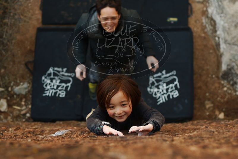 Bouldering in Hueco Tanks on 01/05/2019 with Blue Lizard Climbing and Yoga
Filename: SRM_20190105_1515140.jpg
Aperture: f/3.5
Shutter Speed: 1/250
Body: Canon EOS-1D Mark II
Lens: Canon EF 50mm f/1.8 II