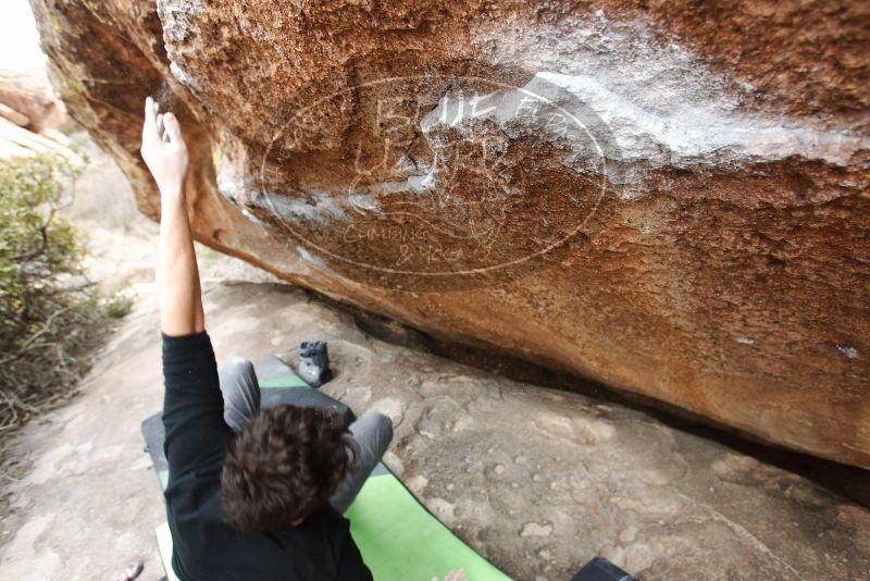 Bouldering in Hueco Tanks on 01/06/2019 with Blue Lizard Climbing and Yoga

Filename: SRM_20190106_1351271.jpg
Aperture: f/4.0
Shutter Speed: 1/320
Body: Canon EOS-1D Mark II
Lens: Canon EF 16-35mm f/2.8 L