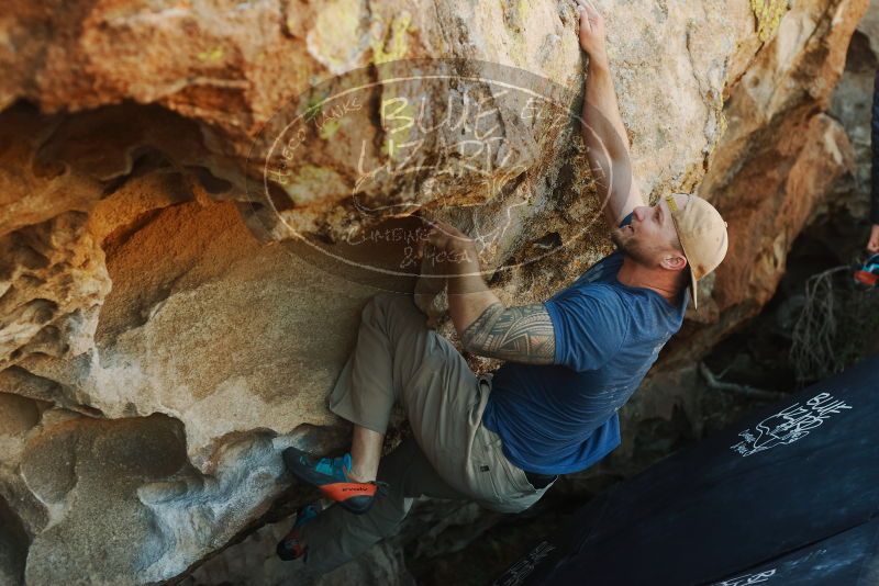 Bouldering in Hueco Tanks on 01/12/2019 with Blue Lizard Climbing and Yoga
Filename: SRM_20190112_1115270.jpg
Aperture: f/3.5
Shutter Speed: 1/250
Body: Canon EOS-1D Mark II
Lens: Canon EF 50mm f/1.8 II