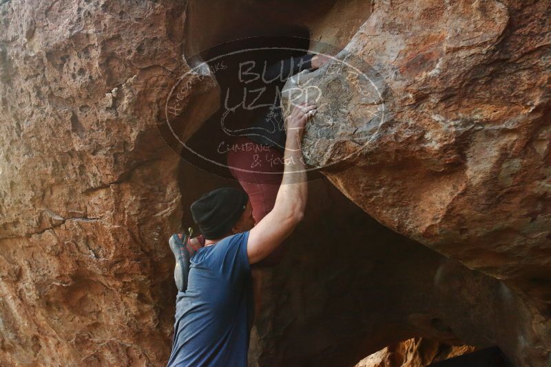 Bouldering in Hueco Tanks on 01/12/2019 with Blue Lizard Climbing and Yoga
Filename: SRM_20190112_1812340.jpg
Aperture: f/3.5
Shutter Speed: 1/200
Body: Canon EOS-1D Mark II
Lens: Canon EF 16-35mm f/2.8 L