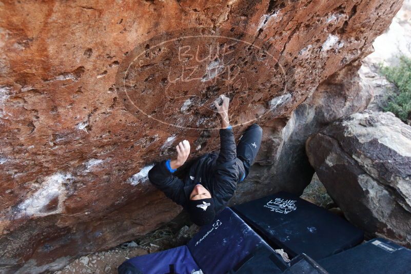 Bouldering in Hueco Tanks on 01/14/2019 with Blue Lizard Climbing and Yoga

Filename: SRM_20190114_1030370.jpg
Aperture: f/4.0
Shutter Speed: 1/200
Body: Canon EOS-1D Mark II
Lens: Canon EF 16-35mm f/2.8 L