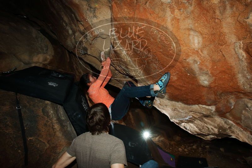 Bouldering in Hueco Tanks on 01/14/2019 with Blue Lizard Climbing and Yoga
Filename: SRM_20190114_1350280.jpg
Aperture: f/8.0
Shutter Speed: 1/250
Body: Canon EOS-1D Mark II
Lens: Canon EF 16-35mm f/2.8 L