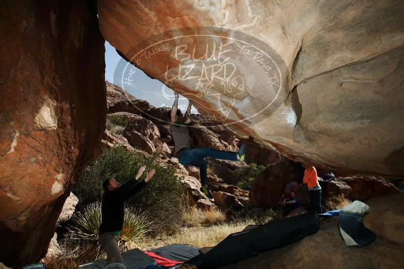 Bouldering in Hueco Tanks on 01/14/2019 with Blue Lizard Climbing and Yoga

Filename: SRM_20190114_1408450.jpg
Aperture: f/8.0
Shutter Speed: 1/250
Body: Canon EOS-1D Mark II
Lens: Canon EF 16-35mm f/2.8 L