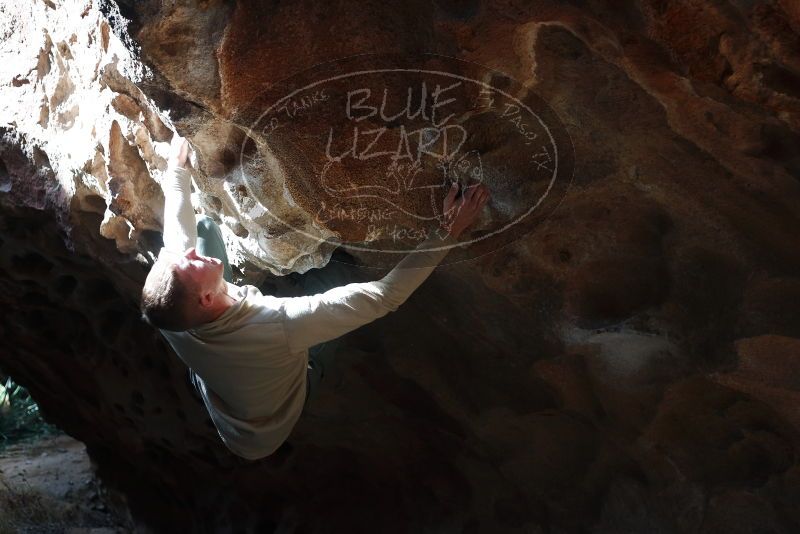 Bouldering in Hueco Tanks on 01/18/2019 with Blue Lizard Climbing and Yoga
Filename: SRM_20190118_1315180.jpg
Aperture: f/2.8
Shutter Speed: 1/640
Body: Canon EOS-1D Mark II
Lens: Canon EF 50mm f/1.8 II