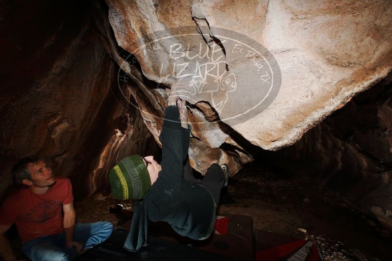 Bouldering in Hueco Tanks on 01/18/2019 with Blue Lizard Climbing and Yoga
Filename: SRM_20190118_1427300.jpg
Aperture: f/8.0
Shutter Speed: 1/250
Body: Canon EOS-1D Mark II
Lens: Canon EF 16-35mm f/2.8 L