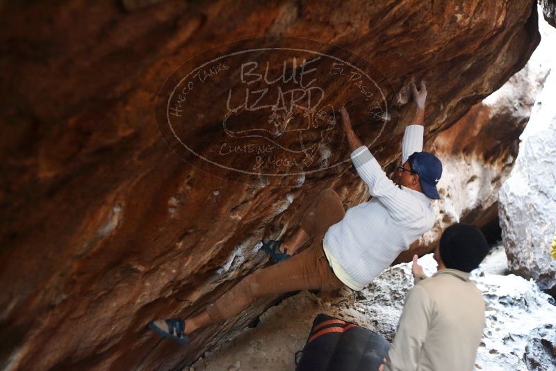 Bouldering in Hueco Tanks on 01/18/2019 with Blue Lizard Climbing and Yoga
Filename: SRM_20190118_1609150.jpg
Aperture: f/2.2
Shutter Speed: 1/100
Body: Canon EOS-1D Mark II
Lens: Canon EF 50mm f/1.8 II