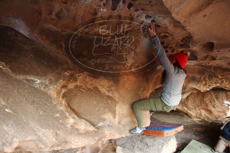 Bouldering in Hueco Tanks on 01/20/2019 with Blue Lizard Climbing and Yoga
Filename: SRM_20190120_1732120.jpg
Aperture: f/2.8
Shutter Speed: 1/200
Body: Canon EOS-1D Mark II
Lens: Canon EF 16-35mm f/2.8 L