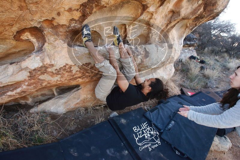 Bouldering in Hueco Tanks on 01/21/2019 with Blue Lizard Climbing and Yoga
Filename: SRM_20190121_1112370.jpg
Aperture: f/5.6
Shutter Speed: 1/250
Body: Canon EOS-1D Mark II
Lens: Canon EF 16-35mm f/2.8 L