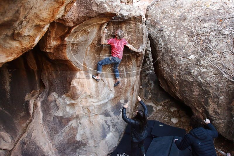 Bouldering in Hueco Tanks on 01/21/2019 with Blue Lizard Climbing and Yoga
Filename: SRM_20190121_1214370.jpg
Aperture: f/4.0
Shutter Speed: 1/200
Body: Canon EOS-1D Mark II
Lens: Canon EF 16-35mm f/2.8 L