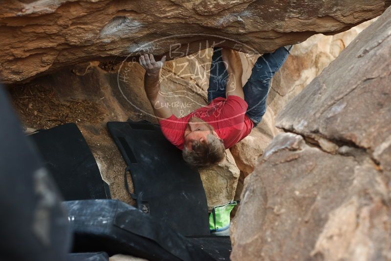 Bouldering in Hueco Tanks on 01/21/2019 with Blue Lizard Climbing and Yoga

Filename: SRM_20190121_1351550.jpg
Aperture: f/3.5
Shutter Speed: 1/250
Body: Canon EOS-1D Mark II
Lens: Canon EF 50mm f/1.8 II