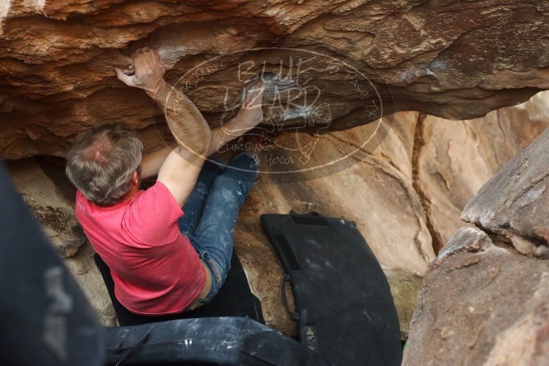 Bouldering in Hueco Tanks on 01/21/2019 with Blue Lizard Climbing and Yoga

Filename: SRM_20190121_1352170.jpg
Aperture: f/4.0
Shutter Speed: 1/250
Body: Canon EOS-1D Mark II
Lens: Canon EF 50mm f/1.8 II