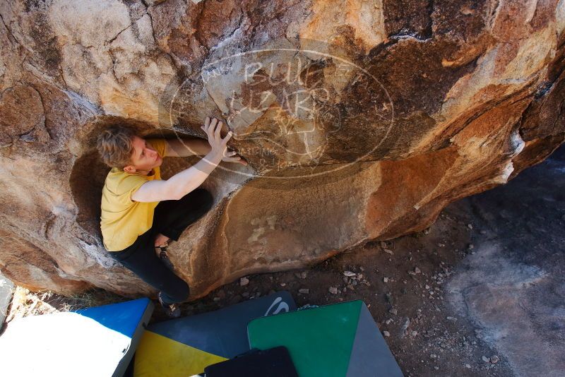 Bouldering in Hueco Tanks on 01/26/2019 with Blue Lizard Climbing and Yoga

Filename: SRM_20190126_1109300.jpg
Aperture: f/5.6
Shutter Speed: 1/250
Body: Canon EOS-1D Mark II
Lens: Canon EF 16-35mm f/2.8 L