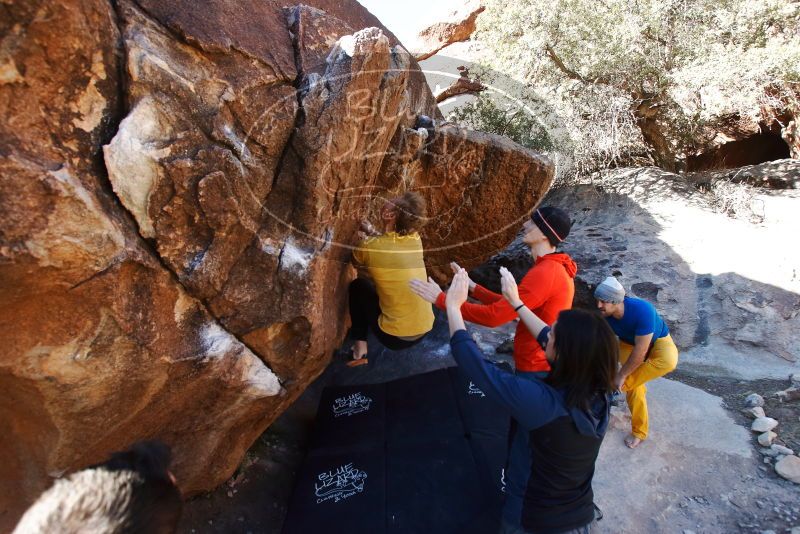 Bouldering in Hueco Tanks on 01/26/2019 with Blue Lizard Climbing and Yoga
Filename: SRM_20190126_1120390.jpg
Aperture: f/5.6
Shutter Speed: 1/250
Body: Canon EOS-1D Mark II
Lens: Canon EF 16-35mm f/2.8 L