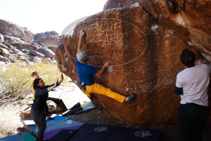 Bouldering in Hueco Tanks on 01/26/2019 with Blue Lizard Climbing and Yoga

Filename: SRM_20190126_1126021.jpg
Aperture: f/6.3
Shutter Speed: 1/250
Body: Canon EOS-1D Mark II
Lens: Canon EF 16-35mm f/2.8 L