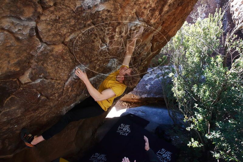 Bouldering in Hueco Tanks on 01/26/2019 with Blue Lizard Climbing and Yoga
Filename: SRM_20190126_1210240.jpg
Aperture: f/5.0
Shutter Speed: 1/250
Body: Canon EOS-1D Mark II
Lens: Canon EF 16-35mm f/2.8 L