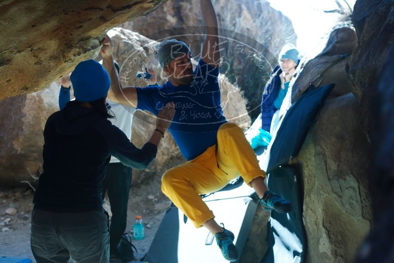 Bouldering in Hueco Tanks on 01/26/2019 with Blue Lizard Climbing and Yoga
Filename: SRM_20190126_1313180.jpg
Aperture: f/4.5
Shutter Speed: 1/400
Body: Canon EOS-1D Mark II
Lens: Canon EF 50mm f/1.8 II