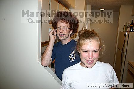 

Filename: img_8297_std.jpg
Aperture: f/4.0
Shutter Speed: 1/60
Body: Canon EOS DIGITAL REBEL
Lens: Canon EF-S 18-55mm f/3.5-5.6