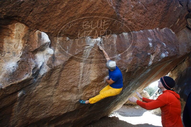 Bouldering in Hueco Tanks on 01/26/2019 with Blue Lizard Climbing and Yoga
Filename: SRM_20190126_1435040.jpg
Aperture: f/5.0
Shutter Speed: 1/250
Body: Canon EOS-1D Mark II
Lens: Canon EF 16-35mm f/2.8 L