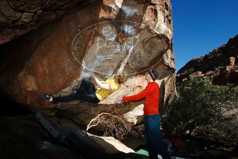 Bouldering in Hueco Tanks on 01/26/2019 with Blue Lizard Climbing and Yoga
Filename: SRM_20190126_1559300.jpg
Aperture: f/8.0
Shutter Speed: 1/250
Body: Canon EOS-1D Mark II
Lens: Canon EF 16-35mm f/2.8 L