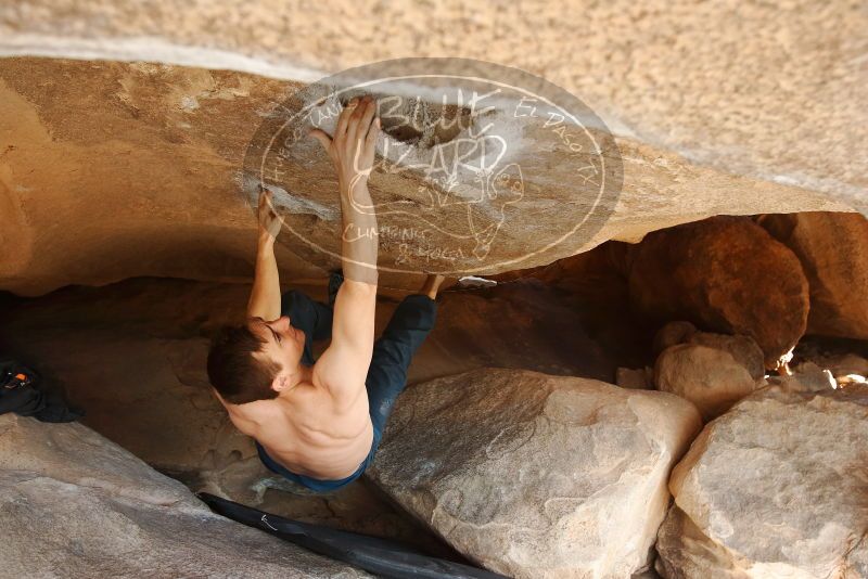 Bouldering in Hueco Tanks on 01/27/2019 with Blue Lizard Climbing and Yoga

Filename: SRM_20190127_1045040.jpg
Aperture: f/5.0
Shutter Speed: 1/250
Body: Canon EOS-1D Mark II
Lens: Canon EF 16-35mm f/2.8 L