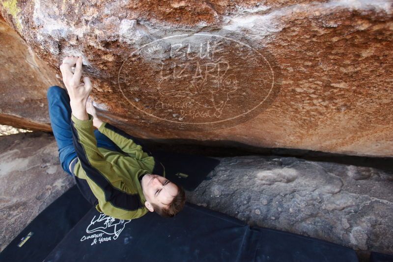 Bouldering in Hueco Tanks on 01/27/2019 with Blue Lizard Climbing and Yoga
Filename: SRM_20190127_1325080.jpg
Aperture: f/4.0
Shutter Speed: 1/250
Body: Canon EOS-1D Mark II
Lens: Canon EF 16-35mm f/2.8 L