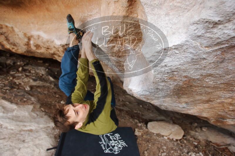 Bouldering in Hueco Tanks on 01/27/2019 with Blue Lizard Climbing and Yoga

Filename: SRM_20190127_1353480.jpg
Aperture: f/4.0
Shutter Speed: 1/400
Body: Canon EOS-1D Mark II
Lens: Canon EF 16-35mm f/2.8 L
