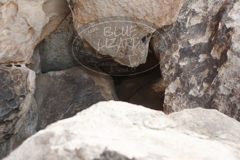 Bouldering in Hueco Tanks on 01/27/2019 with Blue Lizard Climbing and Yoga

Filename: SRM_20190127_1400130.jpg
Aperture: f/2.8
Shutter Speed: 1/400
Body: Canon EOS-1D Mark II
Lens: Canon EF 50mm f/1.8 II