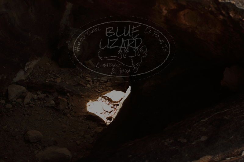 Bouldering in Hueco Tanks on 01/27/2019 with Blue Lizard Climbing and Yoga

Filename: SRM_20190127_1421020.jpg
Aperture: f/4.0
Shutter Speed: 1/320
Body: Canon EOS-1D Mark II
Lens: Canon EF 50mm f/1.8 II