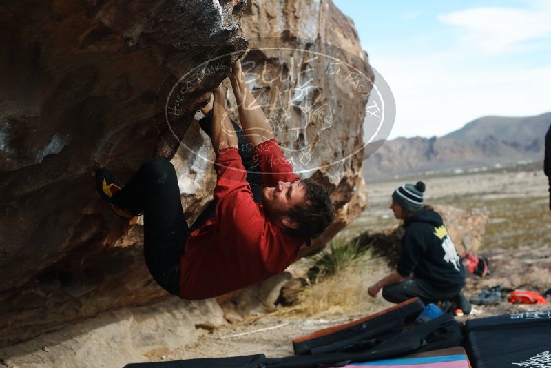 Bouldering in Hueco Tanks on 02/03/2019 with Blue Lizard Climbing and Yoga

Filename: SRM_20190203_1124490.jpg
Aperture: f/4.0
Shutter Speed: 1/640
Body: Canon EOS-1D Mark II
Lens: Canon EF 50mm f/1.8 II