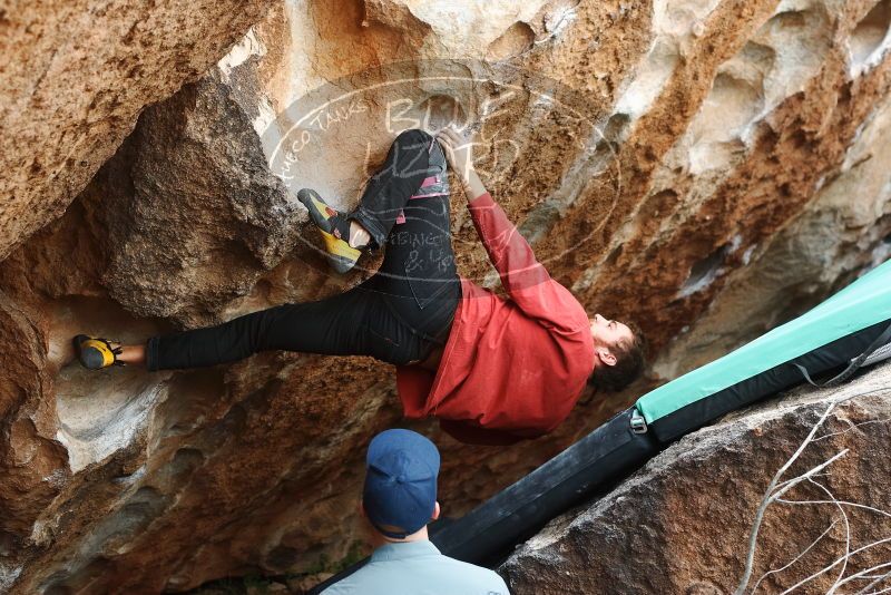 Bouldering in Hueco Tanks on 02/03/2019 with Blue Lizard Climbing and Yoga
Filename: SRM_20190203_1511120.jpg
Aperture: f/4.0
Shutter Speed: 1/320
Body: Canon EOS-1D Mark II
Lens: Canon EF 50mm f/1.8 II