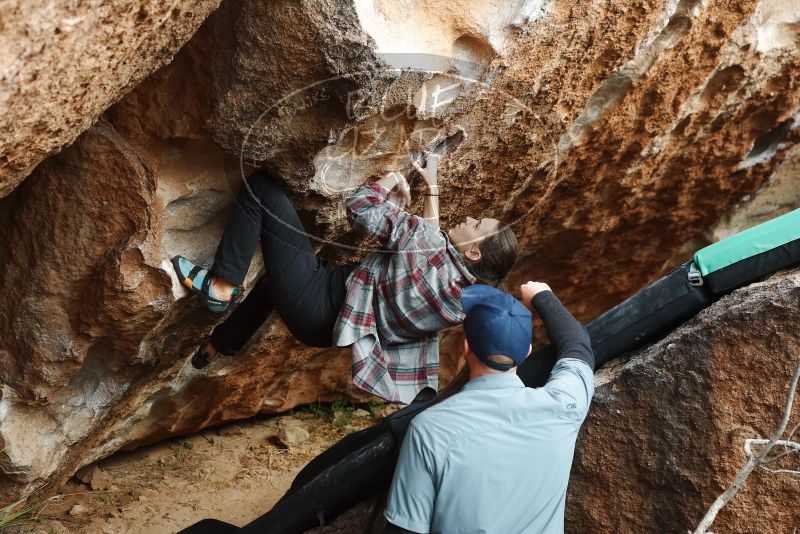 Bouldering in Hueco Tanks on 02/03/2019 with Blue Lizard Climbing and Yoga
Filename: SRM_20190203_1521010.jpg
Aperture: f/4.0
Shutter Speed: 1/500
Body: Canon EOS-1D Mark II
Lens: Canon EF 50mm f/1.8 II