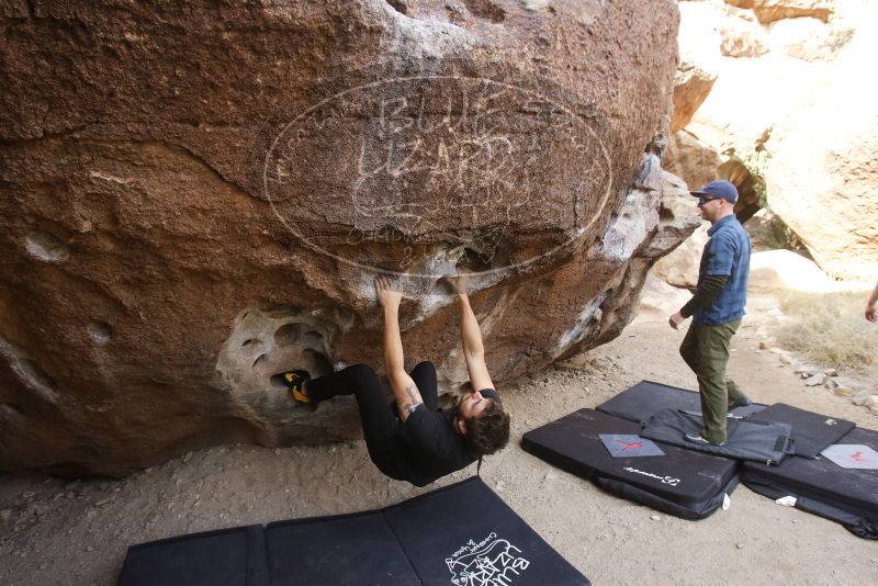 Bouldering in Hueco Tanks on 02/02/2019 with Blue Lizard Climbing and Yoga
Filename: SRM_20190202_1114090.jpg
Aperture: f/5.6
Shutter Speed: 1/200
Body: Canon EOS-1D Mark II
Lens: Canon EF 16-35mm f/2.8 L
