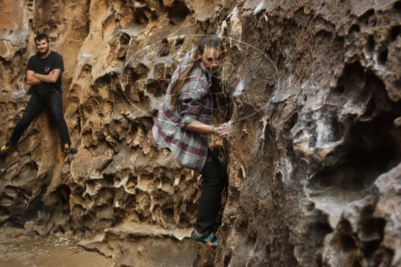 Bouldering in Hueco Tanks on 02/02/2019 with Blue Lizard Climbing and Yoga
Filename: SRM_20190202_1505100.jpg
Aperture: f/3.5
Shutter Speed: 1/200
Body: Canon EOS-1D Mark II
Lens: Canon EF 50mm f/1.8 II