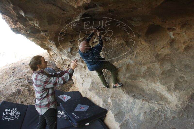 Bouldering in Hueco Tanks on 02/02/2019 with Blue Lizard Climbing and Yoga

Filename: SRM_20190202_1754100.jpg
Aperture: f/4.0
Shutter Speed: 1/200
Body: Canon EOS-1D Mark II
Lens: Canon EF 16-35mm f/2.8 L