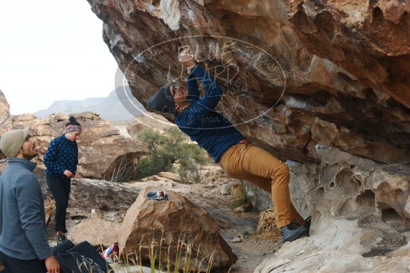 Bouldering in Hueco Tanks on 02/09/2019 with Blue Lizard Climbing and Yoga

Filename: SRM_20190209_1003220.jpg
Aperture: f/3.5
Shutter Speed: 1/640
Body: Canon EOS-1D Mark II
Lens: Canon EF 50mm f/1.8 II