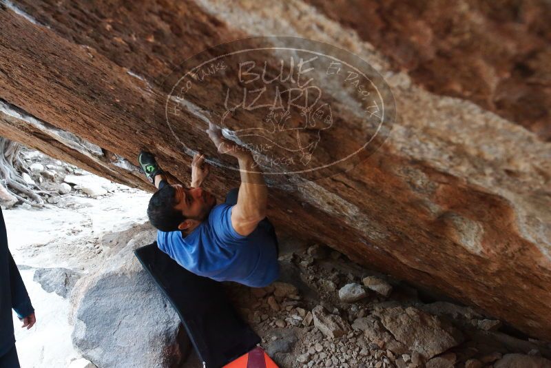 Bouldering in Hueco Tanks on 02/09/2019 with Blue Lizard Climbing and Yoga

Filename: SRM_20190209_1656390.jpg
Aperture: f/5.6
Shutter Speed: 1/250
Body: Canon EOS-1D Mark II
Lens: Canon EF 16-35mm f/2.8 L