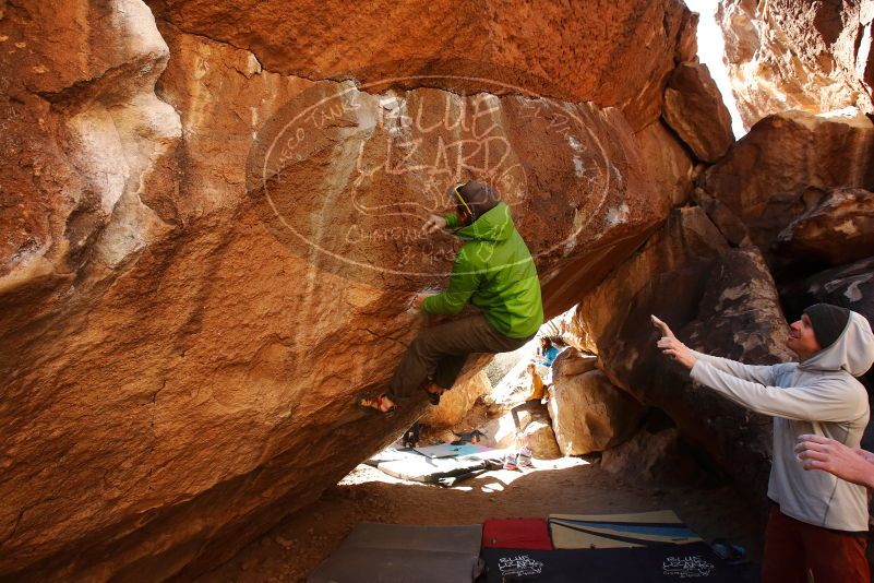 Bouldering in Hueco Tanks on 02/17/2019 with Blue Lizard Climbing and Yoga

Filename: SRM_20190217_1334010.jpg
Aperture: f/5.6
Shutter Speed: 1/400
Body: Canon EOS-1D Mark II
Lens: Canon EF 16-35mm f/2.8 L