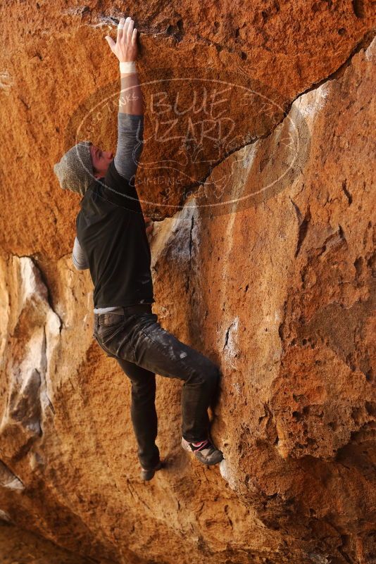 Bouldering in Hueco Tanks on 02/17/2019 with Blue Lizard Climbing and Yoga

Filename: SRM_20190217_1401020.jpg
Aperture: f/4.0
Shutter Speed: 1/250
Body: Canon EOS-1D Mark II
Lens: Canon EF 50mm f/1.8 II