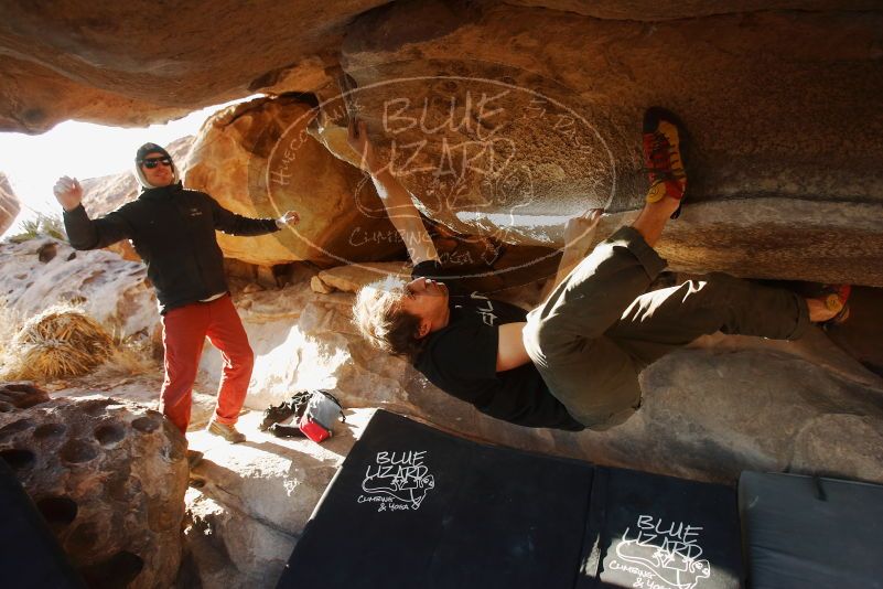 Bouldering in Hueco Tanks on 02/17/2019 with Blue Lizard Climbing and Yoga
Filename: SRM_20190217_1736360.jpg
Aperture: f/4.0
Shutter Speed: 1/250
Body: Canon EOS-1D Mark II
Lens: Canon EF 16-35mm f/2.8 L