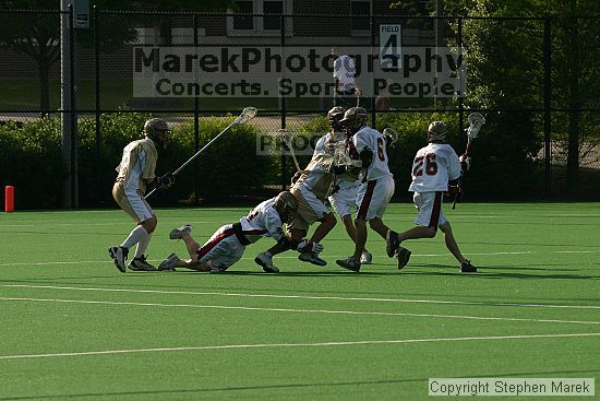 

Filename: img_5938_std.jpg
Aperture: f/5.6
Shutter Speed: 1/1000
Body: Canon EOS DIGITAL REBEL
Lens: Canon EF 80-200mm f/2.8 L