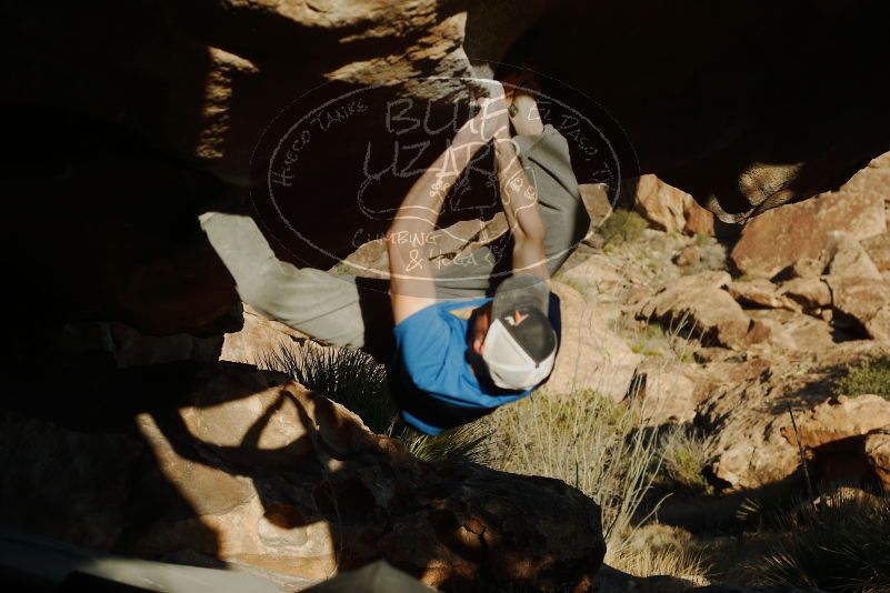 Bouldering in Hueco Tanks on 02/17/2019 with Blue Lizard Climbing and Yoga
Filename: SRM_20190217_1751580.jpg
Aperture: f/4.0
Shutter Speed: 1/400
Body: Canon EOS-1D Mark II
Lens: Canon EF 50mm f/1.8 II