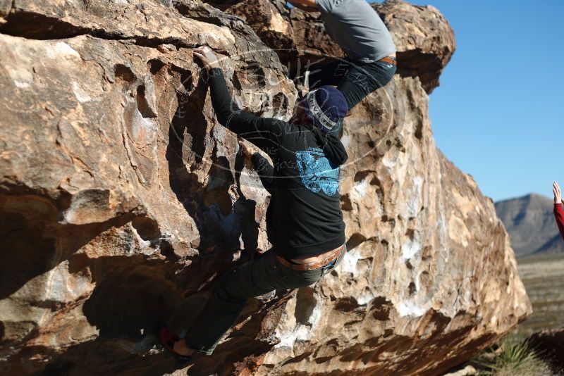 Bouldering in Hueco Tanks on 02/22/2019 with Blue Lizard Climbing and Yoga

Filename: SRM_20190222_1005150.jpg
Aperture: f/2.8
Shutter Speed: 1/1250
Body: Canon EOS-1D Mark II
Lens: Canon EF 50mm f/1.8 II