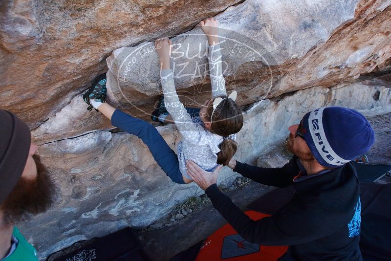 Bouldering in Hueco Tanks on 02/22/2019 with Blue Lizard Climbing and Yoga
Filename: SRM_20190222_1143571.jpg
Aperture: f/6.3
Shutter Speed: 1/250
Body: Canon EOS-1D Mark II
Lens: Canon EF 16-35mm f/2.8 L