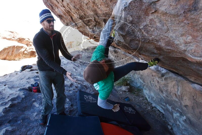 Bouldering in Hueco Tanks on 02/22/2019 with Blue Lizard Climbing and Yoga

Filename: SRM_20190222_1146520.jpg
Aperture: f/7.1
Shutter Speed: 1/250
Body: Canon EOS-1D Mark II
Lens: Canon EF 16-35mm f/2.8 L