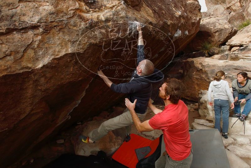Bouldering in Hueco Tanks on 02/22/2019 with Blue Lizard Climbing and Yoga
Filename: SRM_20190222_1654360.jpg
Aperture: f/5.6
Shutter Speed: 1/400
Body: Canon EOS-1D Mark II
Lens: Canon EF 16-35mm f/2.8 L