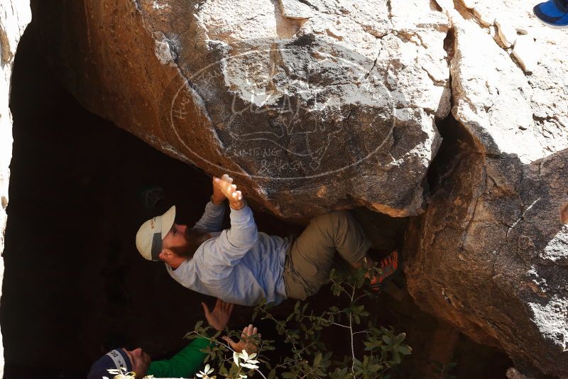 Bouldering in Hueco Tanks on 02/24/2019 with Blue Lizard Climbing and Yoga
Filename: SRM_20190224_1127270.jpg
Aperture: f/5.6
Shutter Speed: 1/400
Body: Canon EOS-1D Mark II
Lens: Canon EF 50mm f/1.8 II