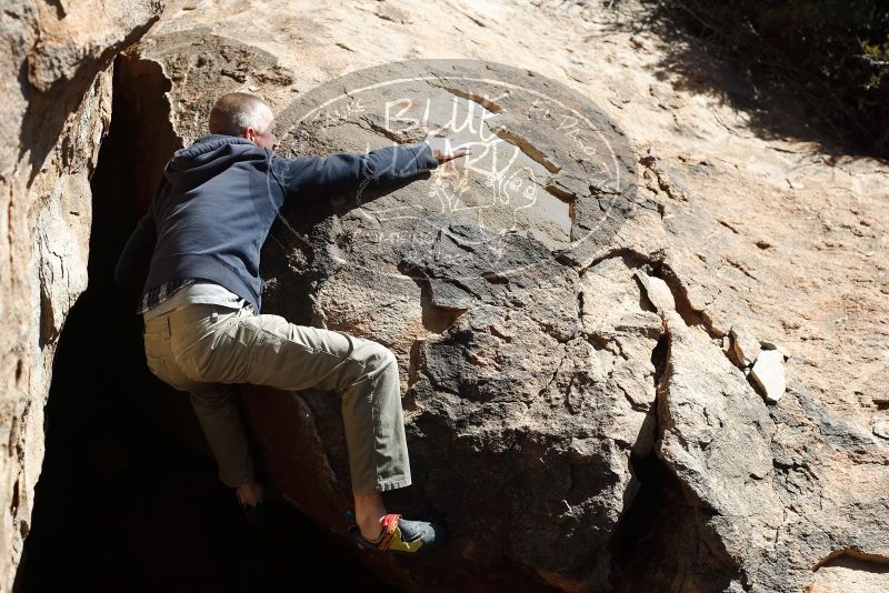 Bouldering in Hueco Tanks on 02/24/2019 with Blue Lizard Climbing and Yoga
Filename: SRM_20190224_1136110.jpg
Aperture: f/4.0
Shutter Speed: 1/5000
Body: Canon EOS-1D Mark II
Lens: Canon EF 50mm f/1.8 II