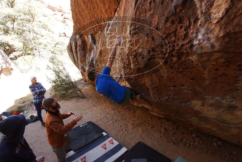 Bouldering in Hueco Tanks on 02/24/2019 with Blue Lizard Climbing and Yoga
Filename: SRM_20190224_1510540.jpg
Aperture: f/5.6
Shutter Speed: 1/320
Body: Canon EOS-1D Mark II
Lens: Canon EF 16-35mm f/2.8 L